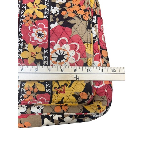 Vera Bradley Floral Quilted Crossbody Bag With Houndstooth Lining & Adjustable S - Picture 4 of 9